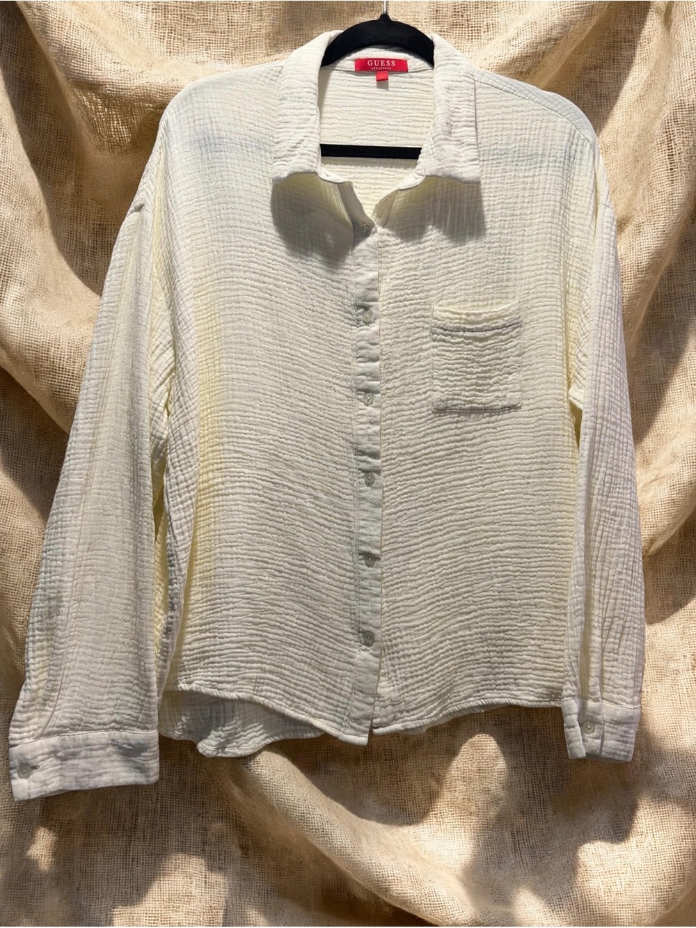 GUESS Women’s 100% Cotton Gauze Feeling-subtle green TextureButton-Up Shirt